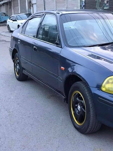 Honda civic 1996 strong blue 80% orignal 1