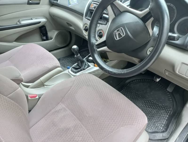 Honda City 2013 (Army Officer Owned, 1st Owner) 4