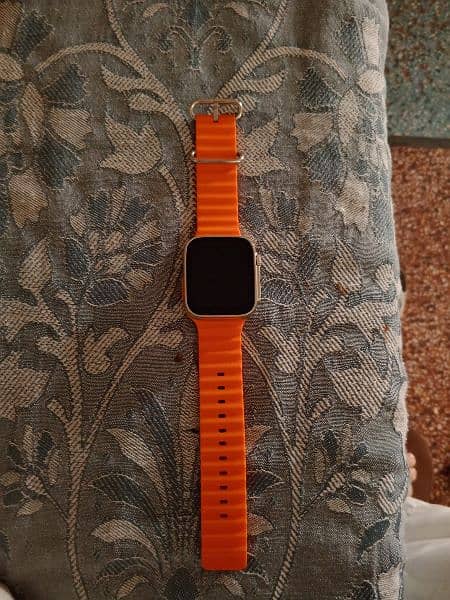 i8 ultra smart watch ha box charger bi ha urgent for sale 1