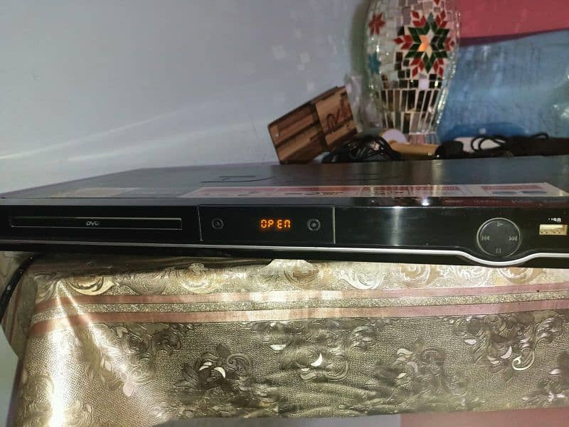 dvd player with USB port 1