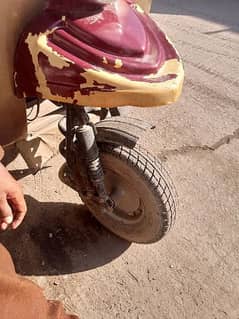 Tez Raftar Rickshaw 2016