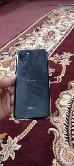 Aquos r2 non pata approved phone 4 / 64 3200 mAh battery