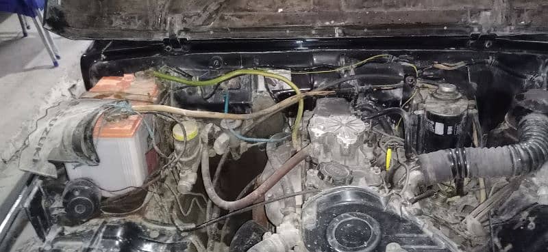 Suzuki jeep 2000 cc diesl engine. 7