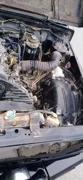 Suzuki jeep 2000 cc diesl engine. 8