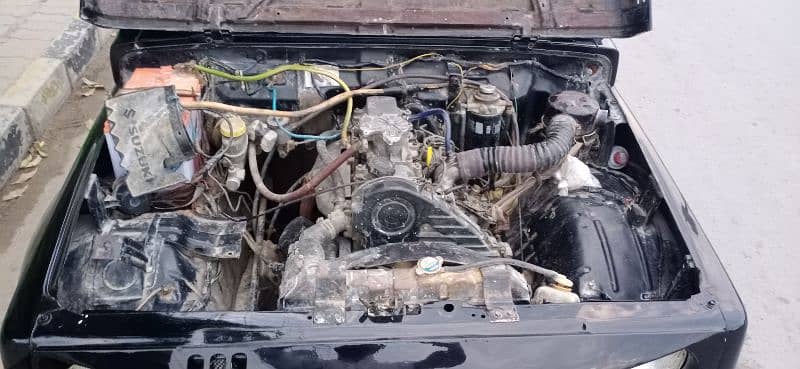 Suzuki jeep 2000 cc diesl engine. 10