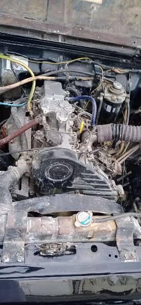 Suzuki jeep 2000 cc diesl engine. 11