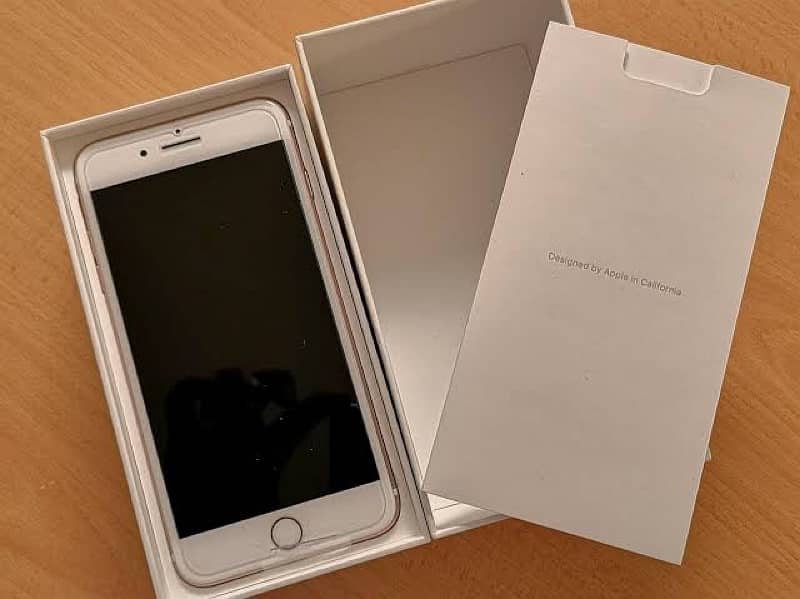 I phone 7 pta approved 128Gb  with the  box 2