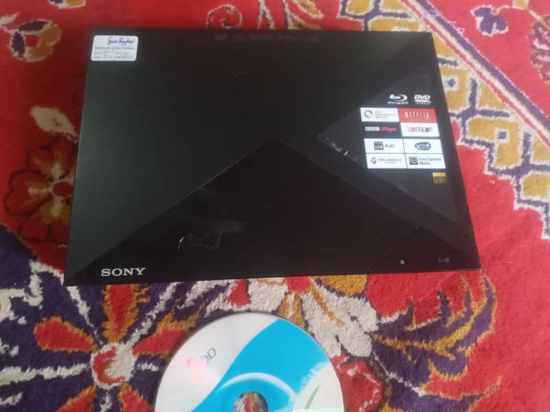 sony blu-ray dvd usb player ok and good condition 0