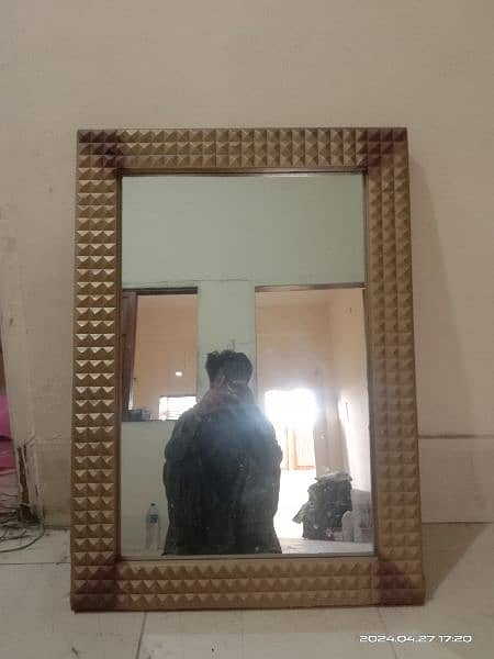 Mirror medium size 0