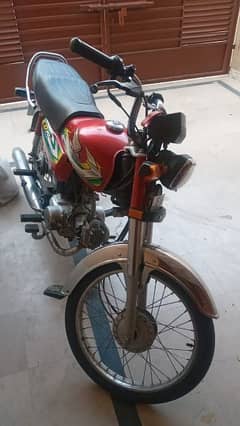 honda cd70 first hand name urgent sale