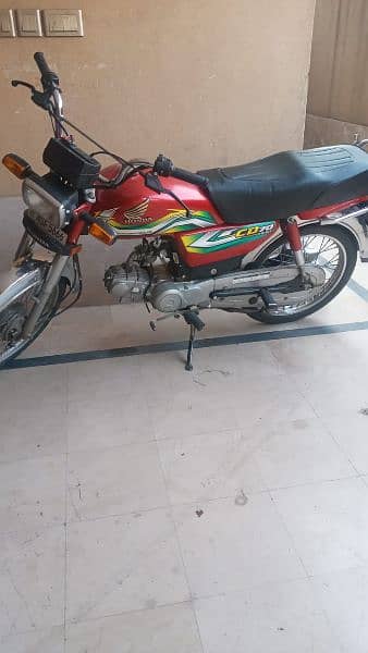 honda cd70 first hand name urgent sale 2