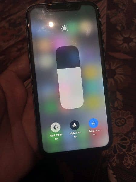 iphone xr 89% battery health | for urgent sell 5