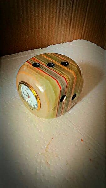 Marble Dice Table Clock 1