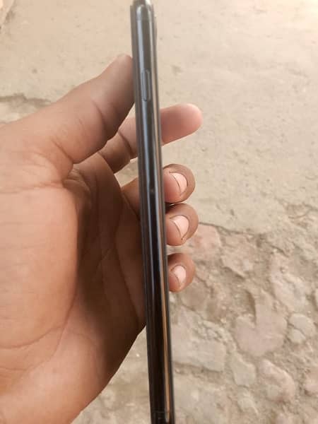 Iphone 7plus 128Gb PTA Approved For sale contact watsapp 03164955637 1
