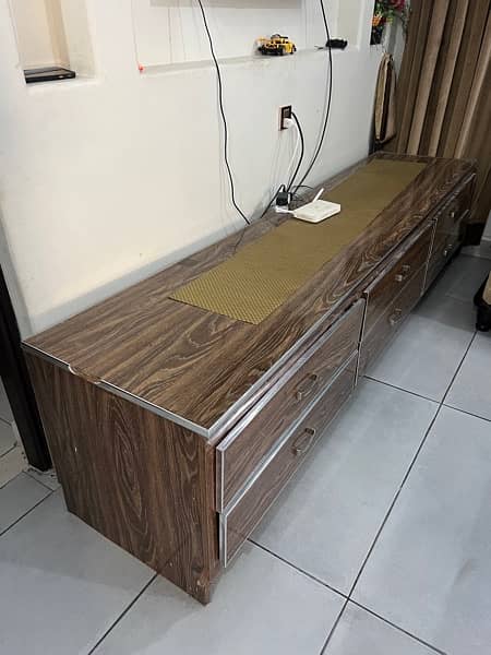 tv stand 0