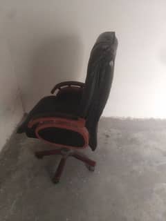 Boss Chair 0