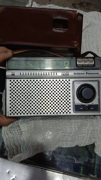 National Panasonic Radio 3 Band - 10/10 Condition 4