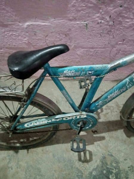 mountain bike 24" in good condition 03102548332 4