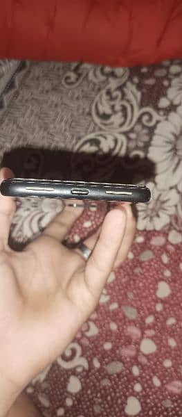 goggle pixel 4XL for sale condition 10 by 10 memory 6 64 9