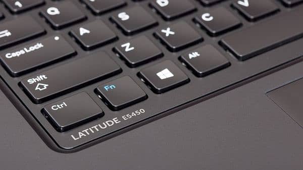 Dell latitude E5450 Laptop (0321 52 96 956) 2