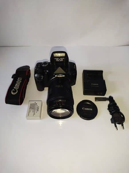 Canon 550D DSLR Camera with 35-105mm Len's 3