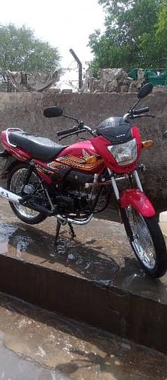 Lush condition Honda Pridor urgent for sale