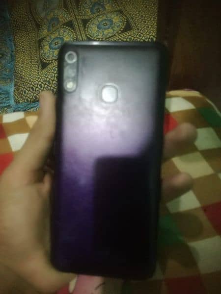 Infinix hot 8 2 /32 mobile for sale 4