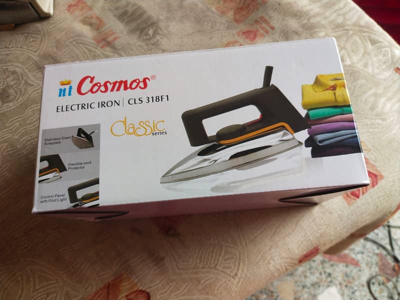 Cosmos Electric Iron | CLS318F1 4