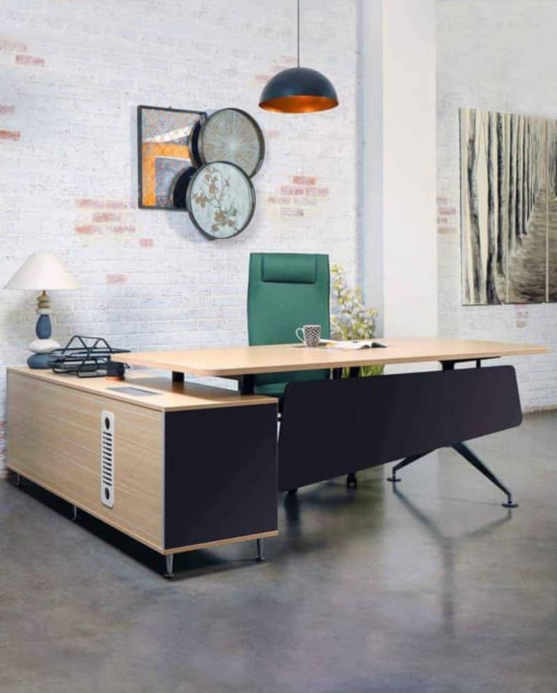 Workstations /Conference,Executive table /Boss,revolving chair /Office 10