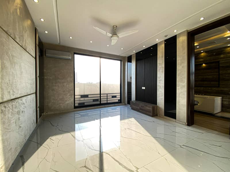 Ultra Modern Design 07 Bedrooms 01 Kanal House With Swimming Pool Available For Sale In DHA Phase-8 22