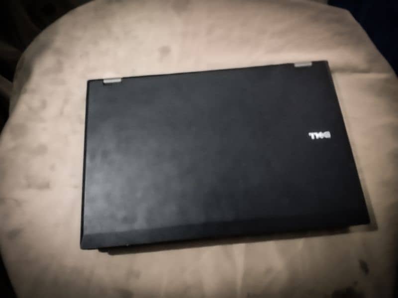 urgent sell cheapest laptop with graphic card 5