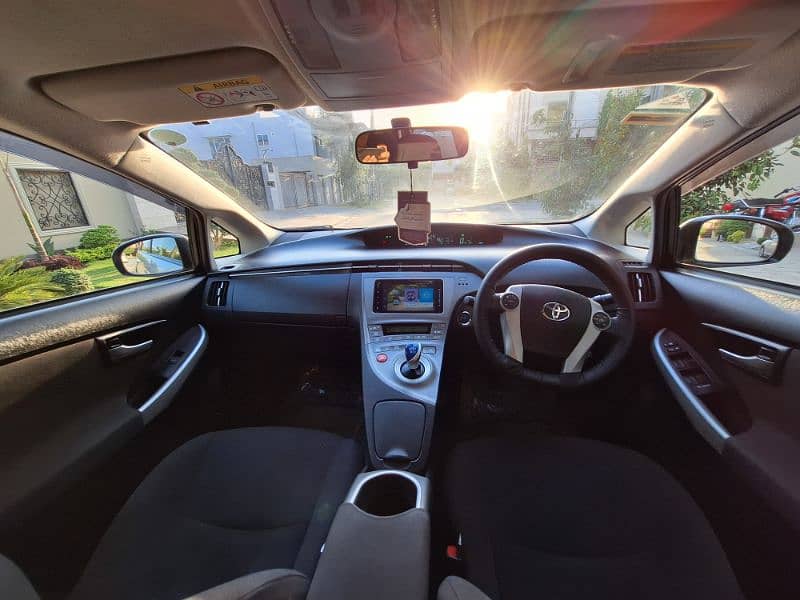 Toyota Prius S LED 2014/2018 18