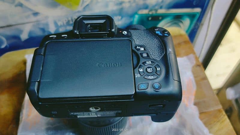 Canon 750D DSLR CAMERA 5