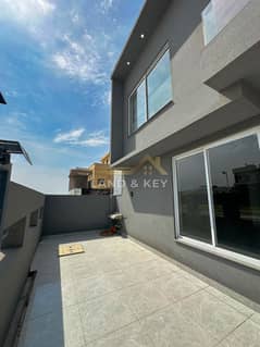 BRAND NEW 10 MARLA DOUBLE UNIT HOUSE FOR RENT AVAILABLE IN OVERSEAS 5 0