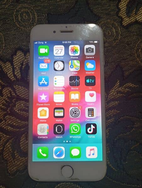 iPhone 6 64 GB  approved good condition 1