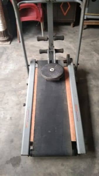 manual treadmill in Good condition . 5