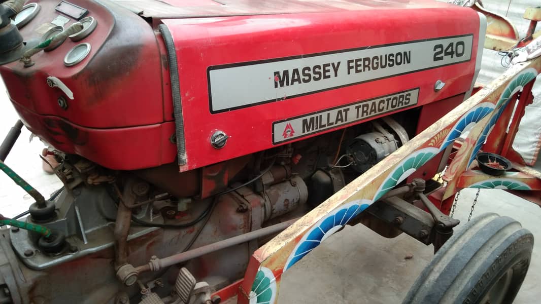 Massey 240 2