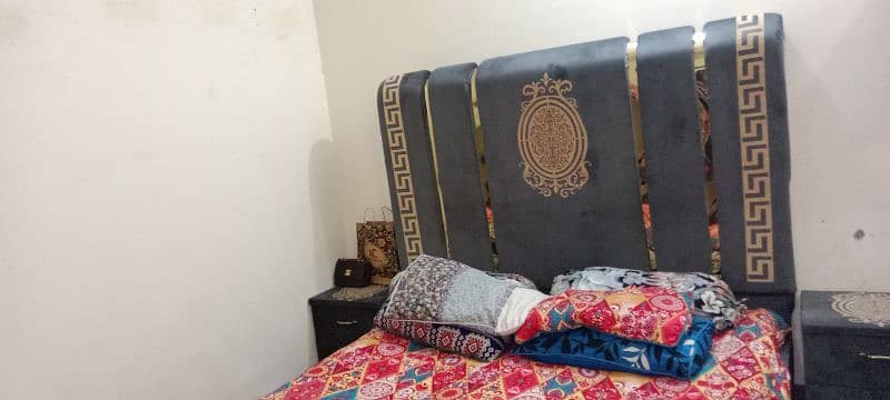 bed with dressing and side tables for sale 1