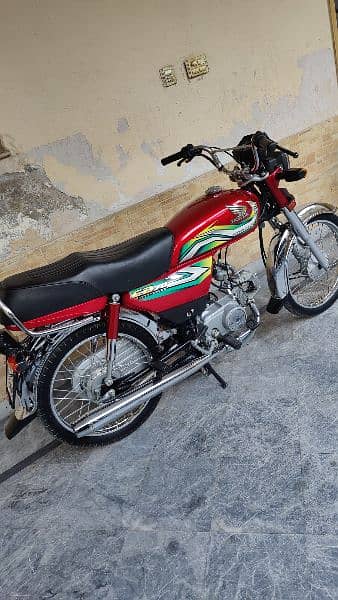 Honda 70 2023 Mint condition o3oo 94887ll 13