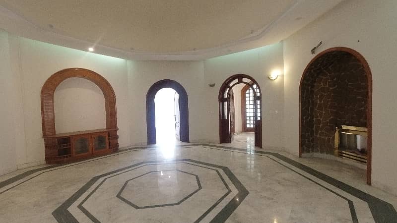 Prime Location 2 Kanal House In DHA Phase 3 - Block Z For Sale At Good Location 30