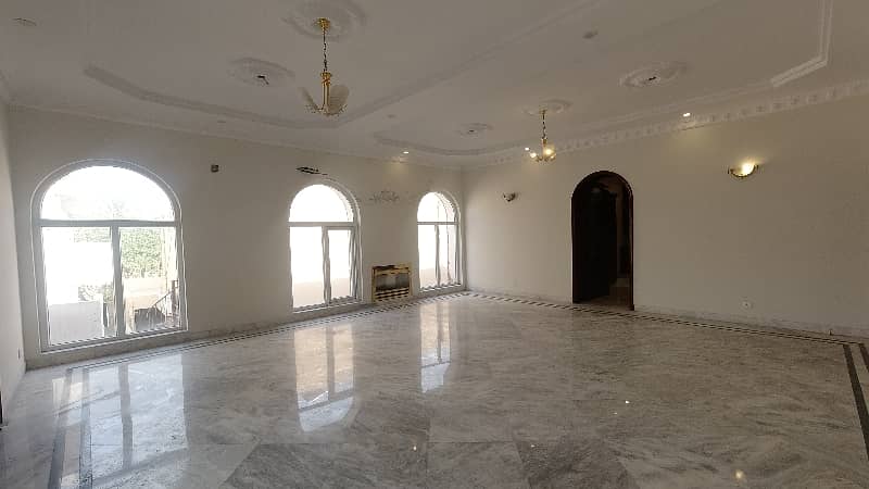 Prime Location 2 Kanal House In DHA Phase 3 - Block Z For Sale At Good Location 33