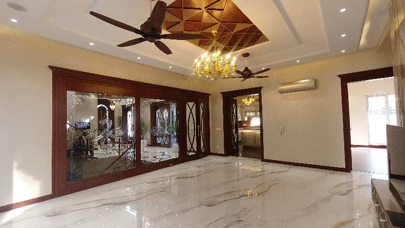 Ideally Located Prime Location House Of 1 Kanal Is Available For Sale In Lahore 13