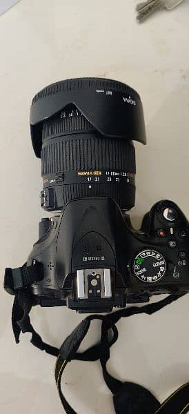 Nikon Dslr D5200 Camera with Sigma lens and rode Mic 4