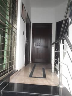 10 Marla Upper Portion Available For Rent In DHA Phase 1 0