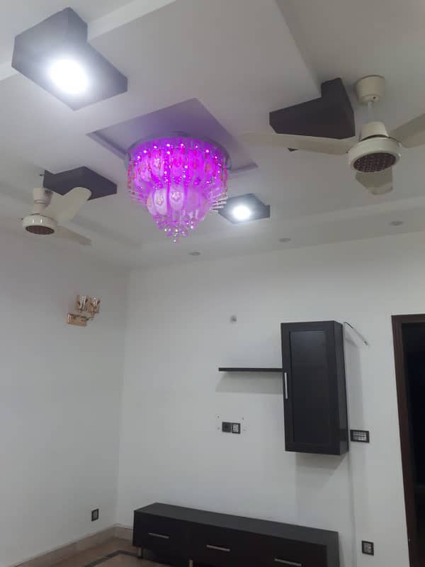10 Marla Upper Portion Available For Rent In DHA Phase 1 11