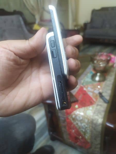 Nokia 6288 flip antique 5