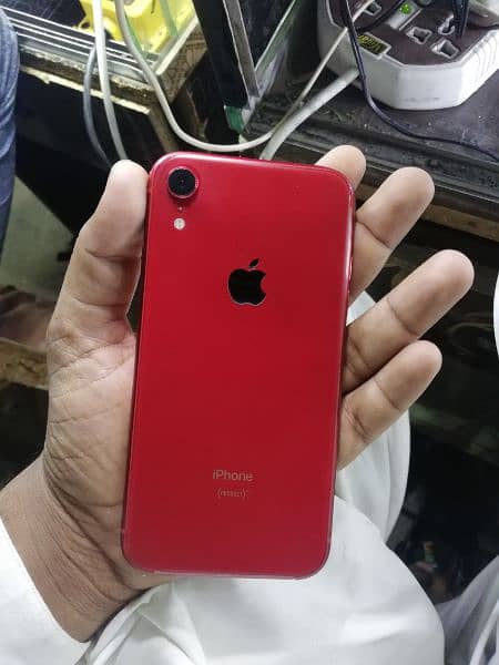 iphone xr 256gb water pack 1