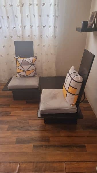 chairs with table for sale 1