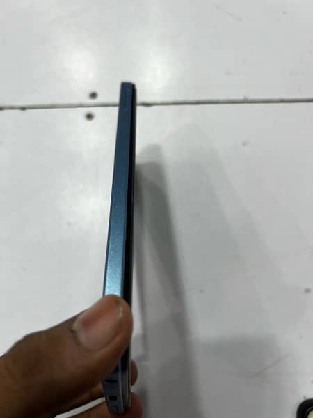 itel 4.128 charger types side finger print 1