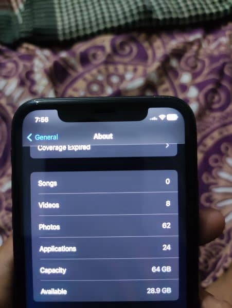 Iphone 11 for sale 64gb non pta good condition 8